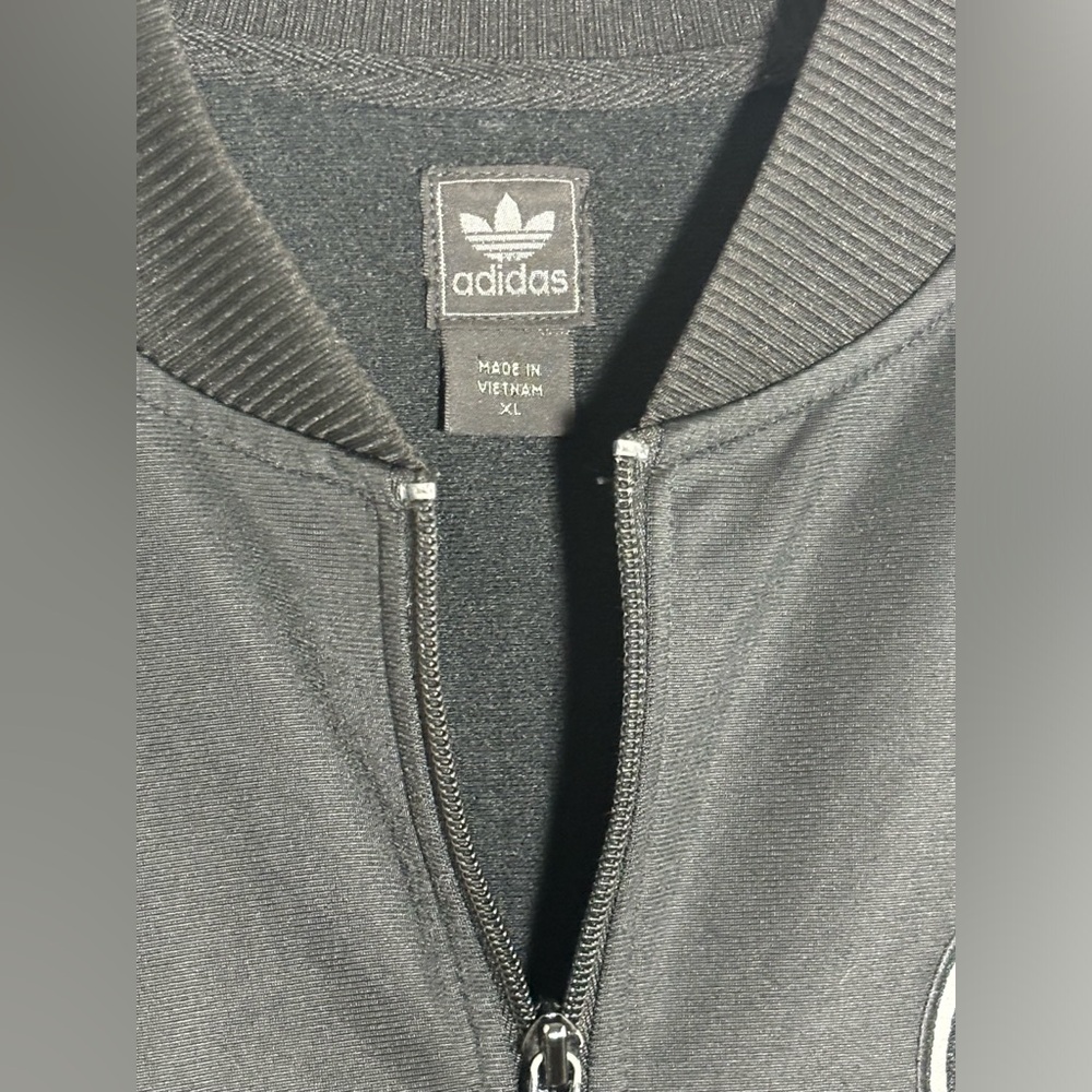 Vintage adidas Black Track Jacket with Red & White Trail Blazers Logo #25 - Picture 3 of 4